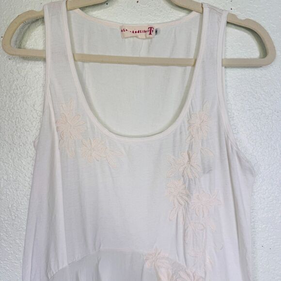 Johnny Was 4 Love and Liberty Top Women Medium Floral Embroidery Hi Lo Lagenlook - Picture 4 of 10